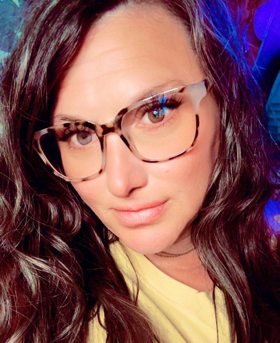 X Platform Profile Picture of Carmen Love